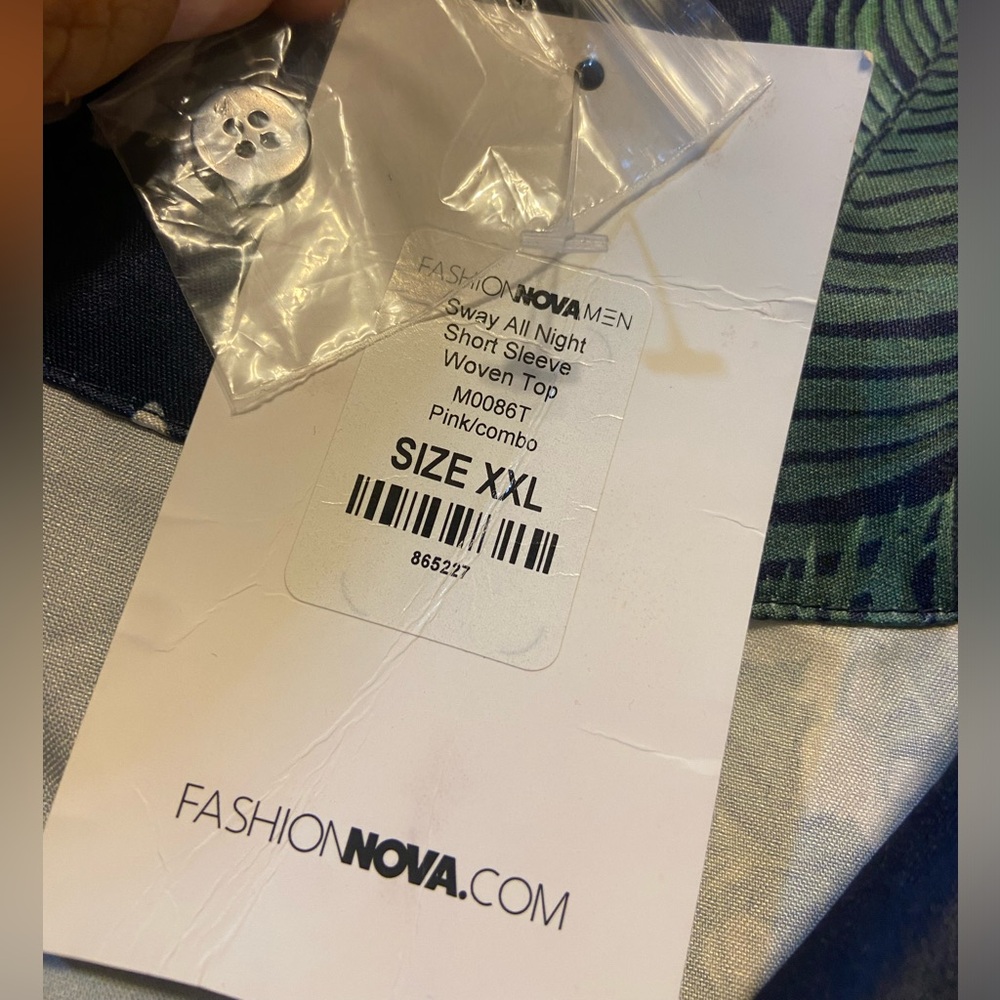 NWT! Fashion Nova Sway All night short sleeve woven button down pink/blue XXL - Picture 8 of 10